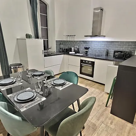 Apartmán Lumineux T2, Spacieux, Hypercentre, Neuf, Wifi
