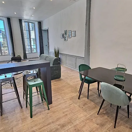 Apartmán Lumineux T2, Spacieux, Hypercentre, Neuf, Wifi *
