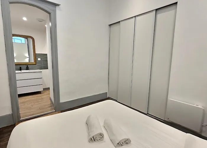 Lumineux T2, Spacieux, Hypercentre, Neuf, Wifi